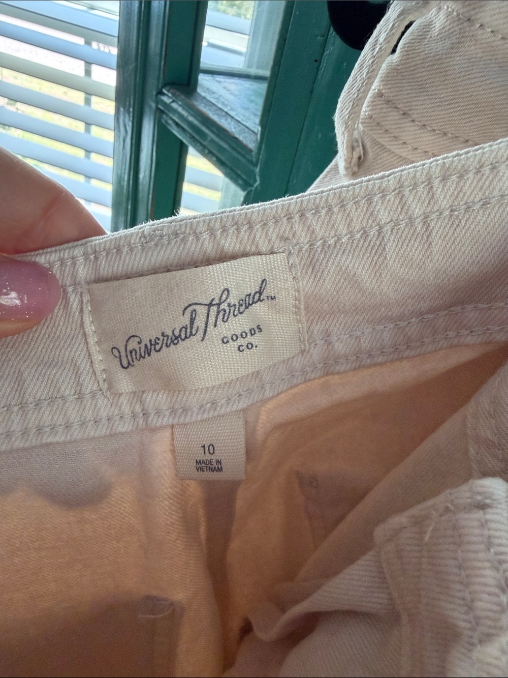 High-Rise Sailor Wide-Leg Jeans in Soft Cream - Picture 4 of 6